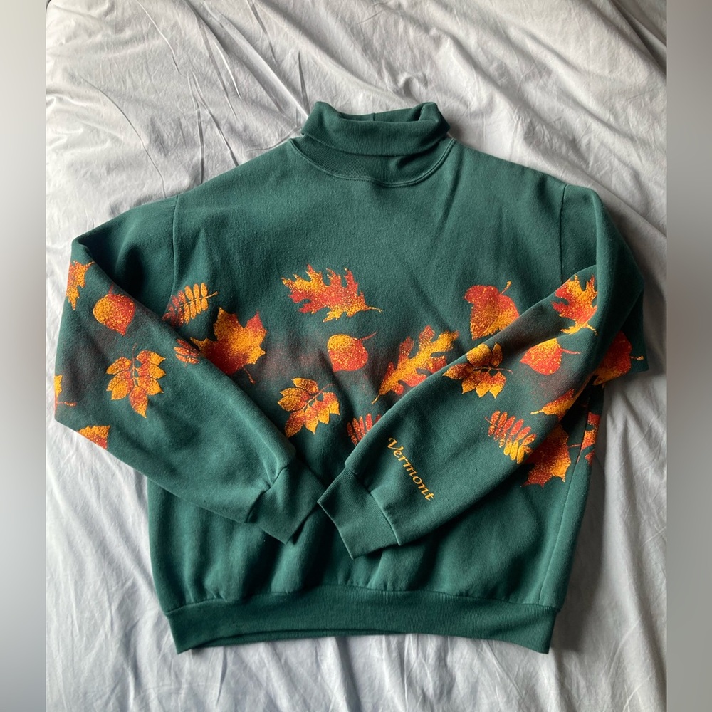 Vintage Vermont fall leaves sweatshirt